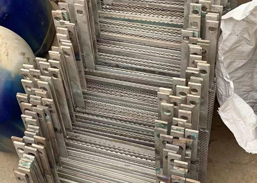Platinum Mesh Recycling